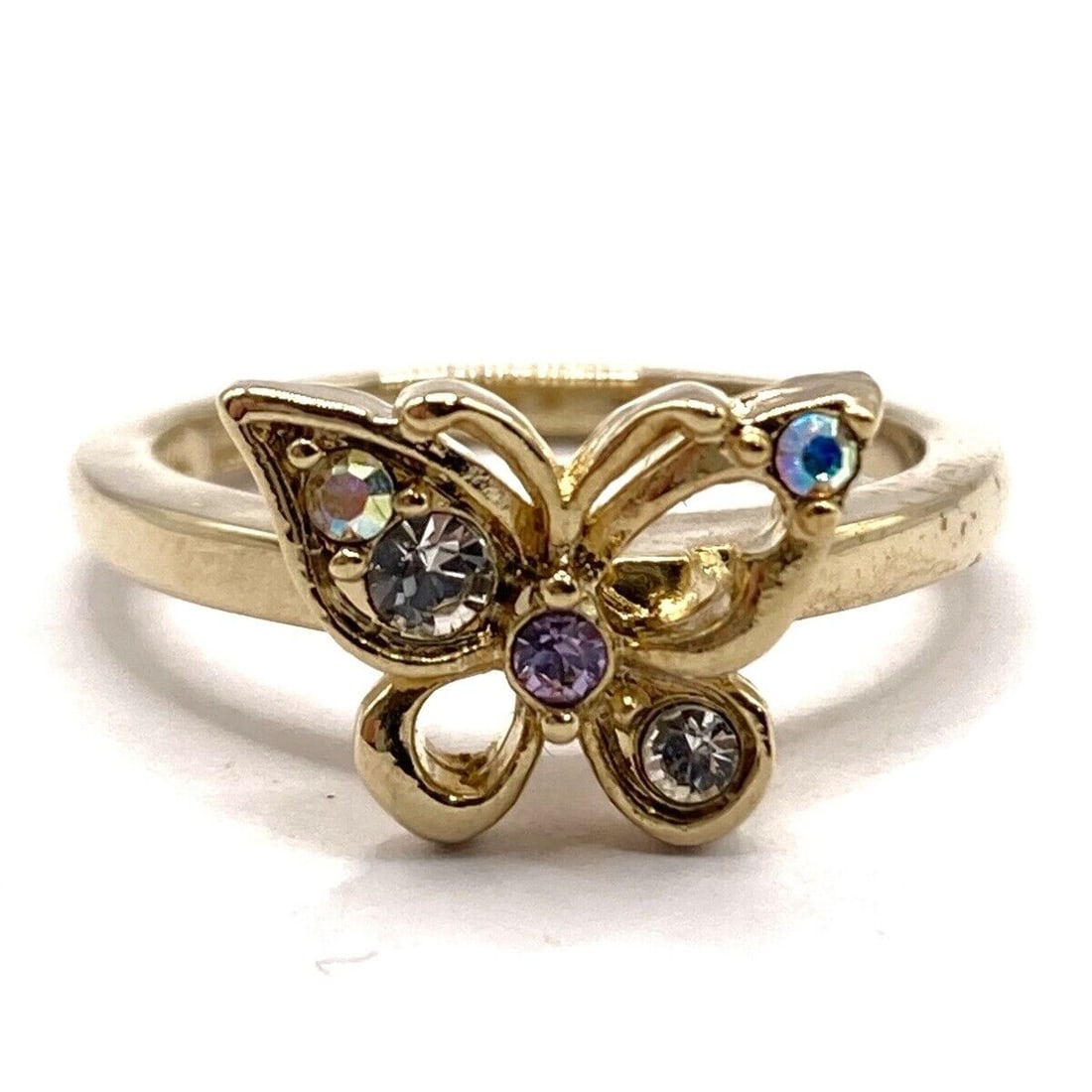 Auth ANNA SUI - Gold Clear: Auth ANNA SUI - Gold Clear Hardware Rhinestones Ring #6 1/2 Condition: Pre-owned Brand: ANNA SUI Style: Ring Color: Gold, Clear Material: Hardware, Rhinestones Note: This will be shipped by FedEx.