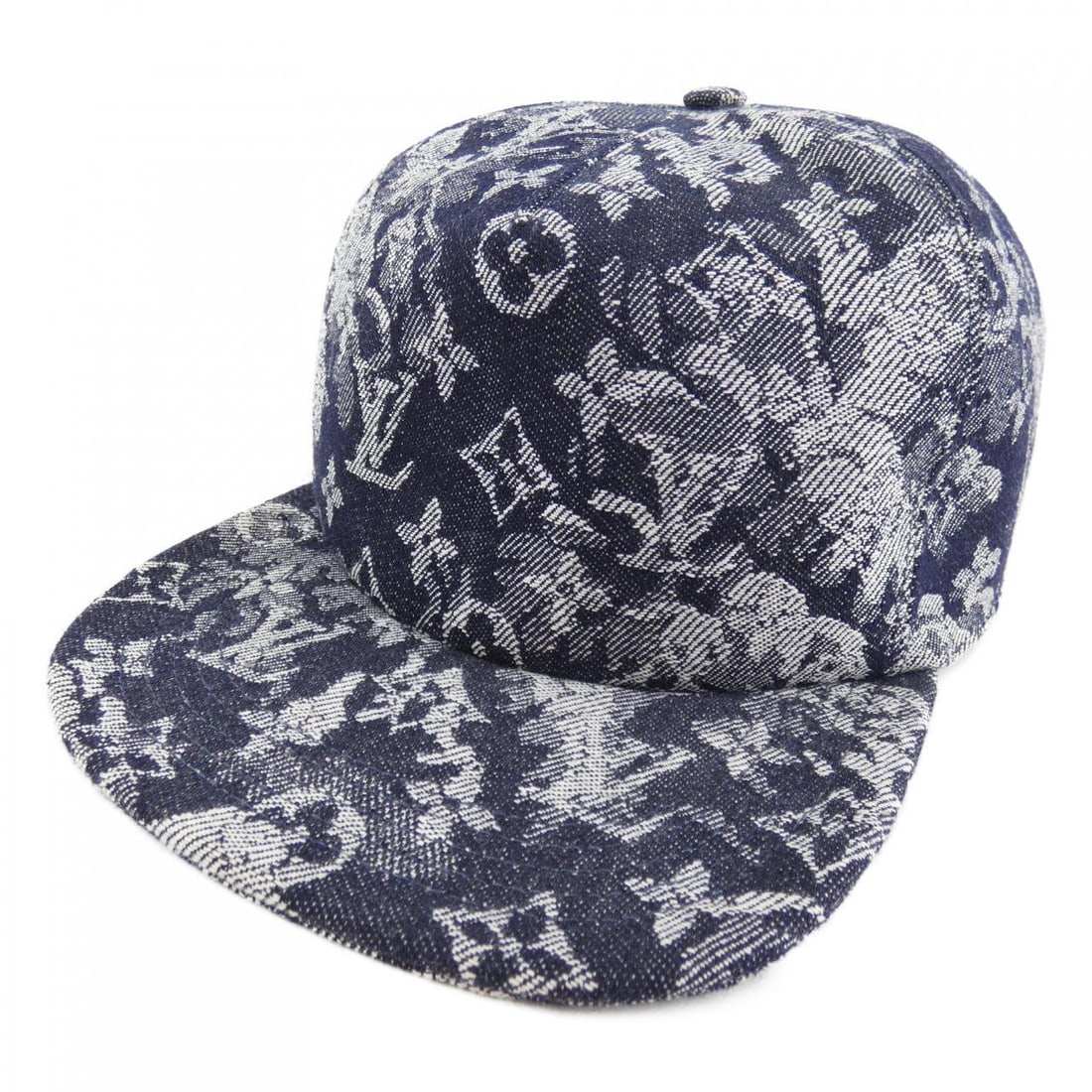Authentic LOUIS VUITTON CAP #241-003-490-4997: Authentic LOUIS VUITTON CAP #241-003-490-4997 Condition: Pre-owned Brand: LOUIS VUITTON Style: HAT Color: Navy Material: See Image Gender: Mens Size: 58 Size Type: Regular <b