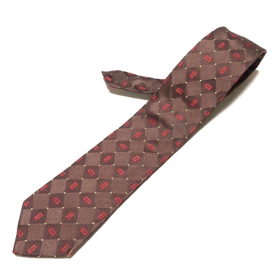 Auth ETRO - Dark Brown Red: Auth ETRO - Dark Brown Red Multi Mens Tie Condition: Pre-owned Brand: ETRO Style: Tie Color: Dark Brown, Red, Multi ConditionRank: 4 Department: Mens Type: Tie SKU no:
