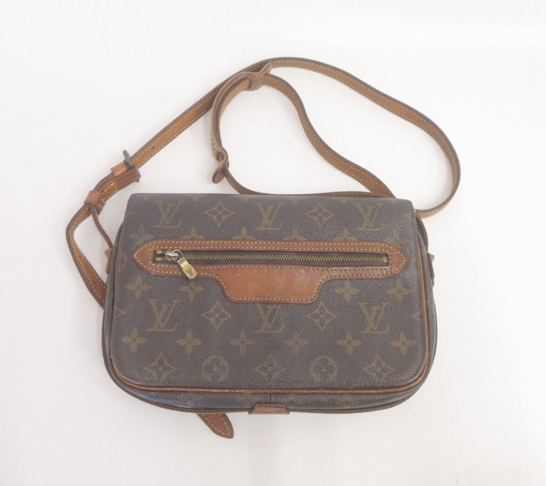 Authentic Louis Vuitton Saint Germain 24 (1 of 10)