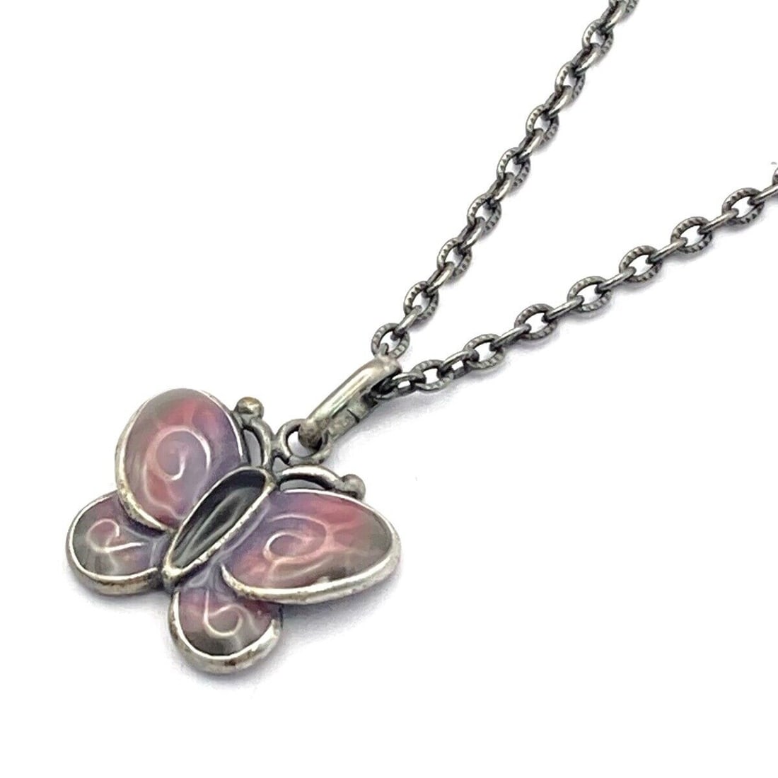 Auth ANNA SUI - Silver Light: Auth ANNA SUI - Silver Light Pink Hardware Necklace Condition: Pre-owned Brand: ANNA SUI Style: Necklace Color: Silver, Light Pink Material: Hardware Accessories: Case Note: This will be