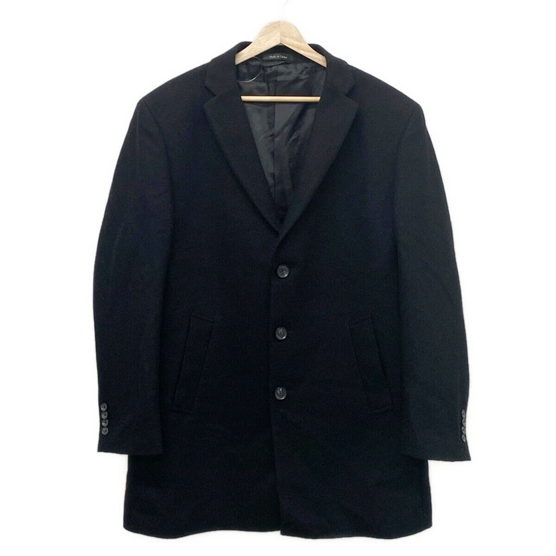 Auth DKNY - Black Mens Coat: Auth DKNY - Black Mens Coat Condition: Pre-owned Brand: DKNY Style: Coat Color: Black Outer Shell Material: Please see the photo of the quality tag ConditionRank: 7 Department: Mens <