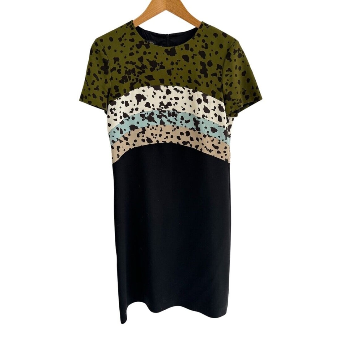 Auth ESCADA - Black Khaki Multi: Auth ESCADA - Black Khaki Multi Womens Dress Condition: Pre-owned Brand: ESCADA Style: Dress Color: Black, Khaki, Multi Material: Please see the photo of the quality tag ConditionRank: 7