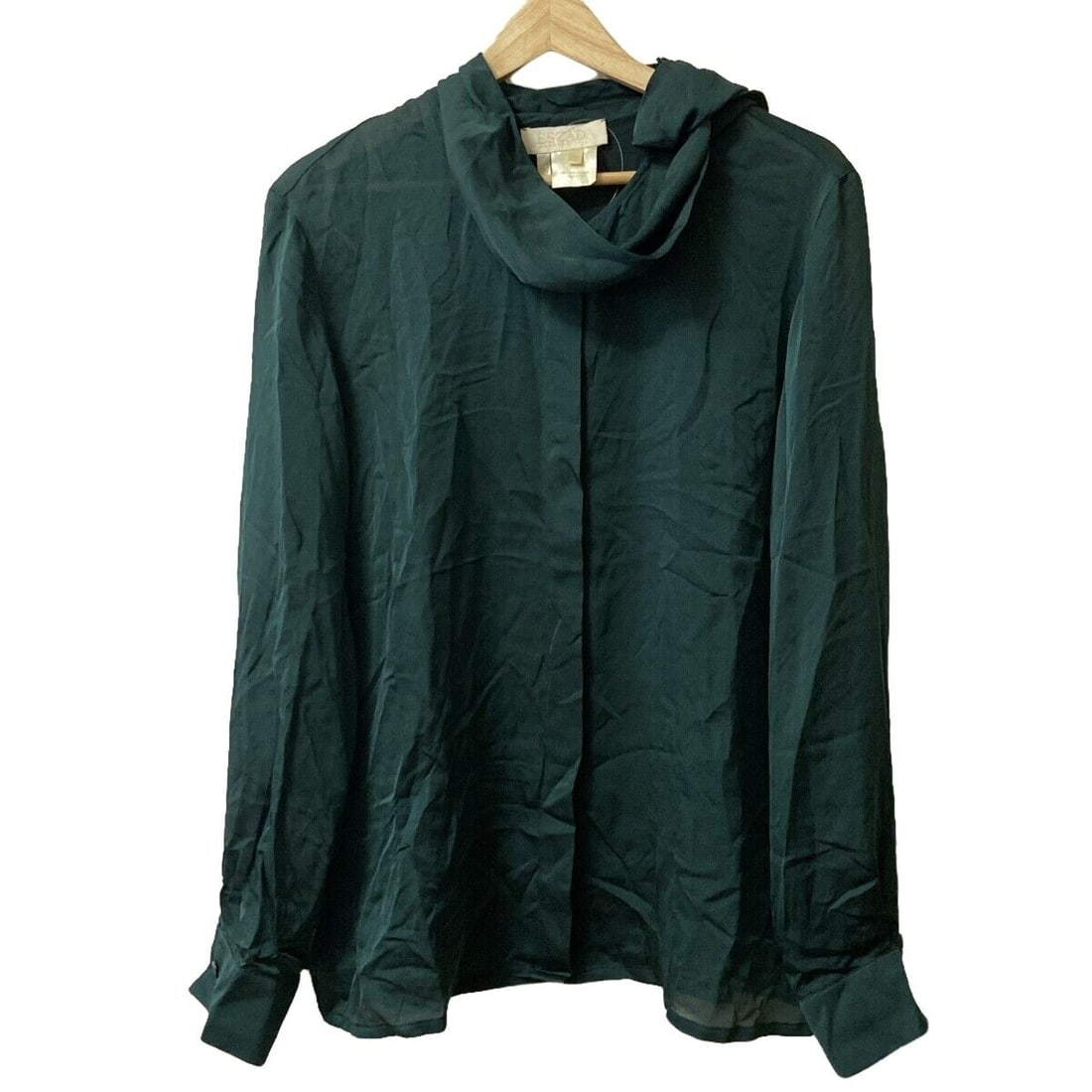 Auth ESCADA - Dark Green Womens: Auth ESCADA - Dark Green Womens Blouse Condition: Pre-owned Brand: ESCADA Style: Blouse Color: Dark Green Material: Please see the photo of the quality tag ConditionRank: 6 Department: Wo