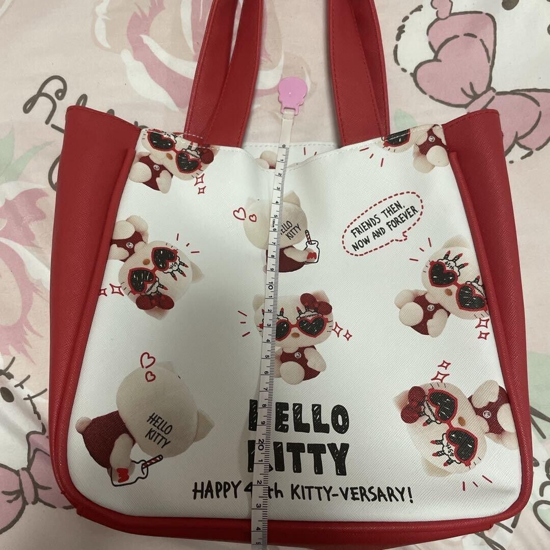 Hello Kitty Super rare 45th limited: Hello Kitty Super rare 45th limited tote bag & stuffed animal mascot Used Condition: Used Brand: Hello Kitty Type: Anime Goods Item Height: 22cm Theme: Animation Country/Region of Manufacture: Jap