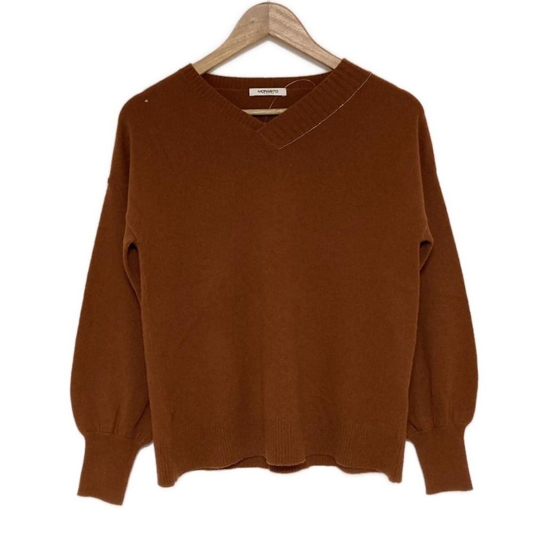 Auth MORABITO - Brown Womens Sweater: Auth MORABITO - Brown Womens Sweater Condition: Pre-owned - Good Brand: MORABITO Style: Sweater Color: Brown Material: Please see the photo of the quality tag ConditionRank: 4 Department: