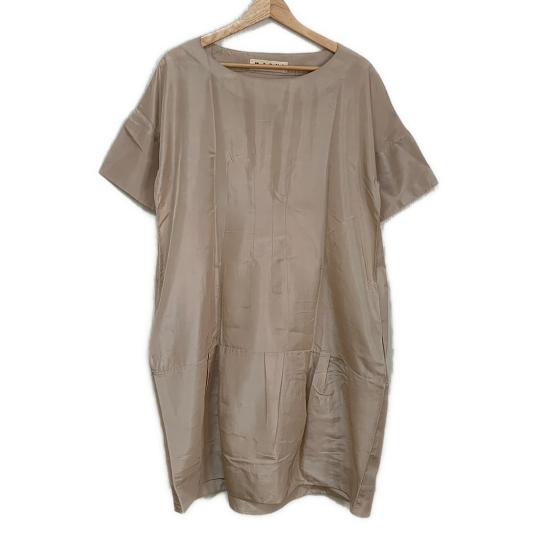Auth MARNI - Beige [Outer fabric]: Auth MARNI - Beige [Outer fabric] nylon, silk Womens Dress Condition: Pre-owned - Good Brand: MARNI Style: Dress Color: Beige Material: [Outer fabric] nylon, silk ConditionRank: 6 Departm