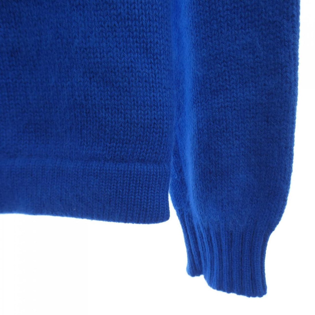 Authentic DRIES VAN NOTEN Knitwear #241-003-739-8830: Authentic DRIES VAN NOTEN Knitwear #241-003-739-8830 Condition: Pre-owned Brand: DRIES VAN NOTEN Style: KNIT WEAR Color: Blue Material: See Image Gender: Mens Size: S Size Type: