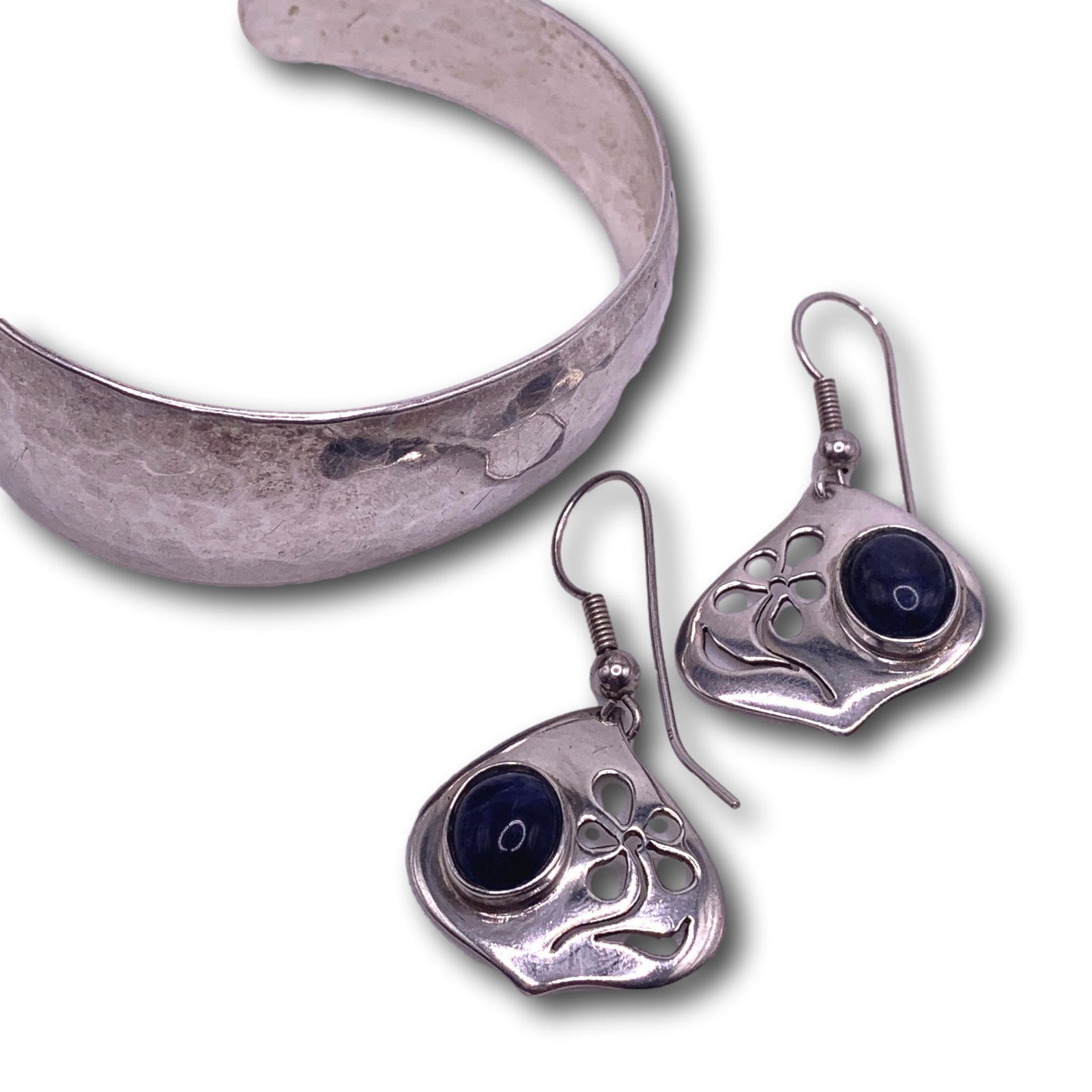 Sylvia Youell Navajo Sterling Silver Cuff Bracelet and Earrings (1 of 7)