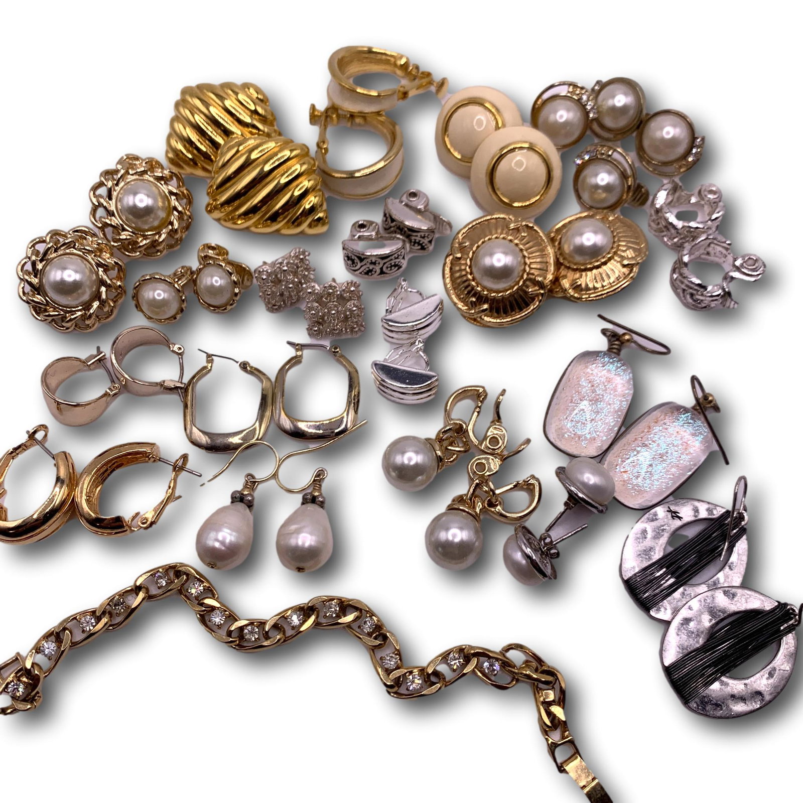 Assorted Costume Jewelry Earrings and Bracelet: See photos for details. This lot is available for local pickup in Glenview, IL, or via shipment through LiveShipping.
