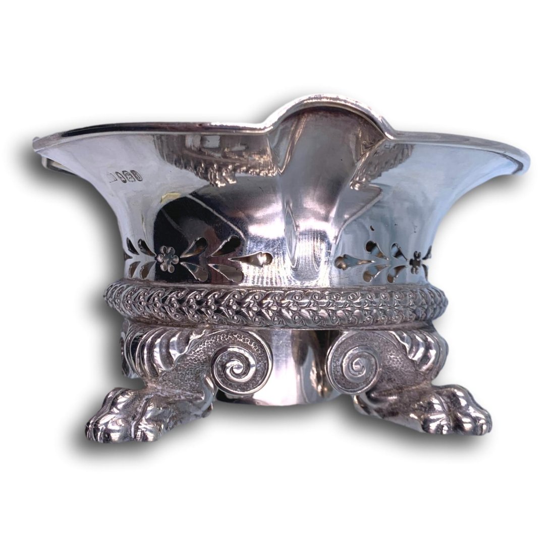 George V Sheffield Sterling Silver Burner and Stand (1 of 11)