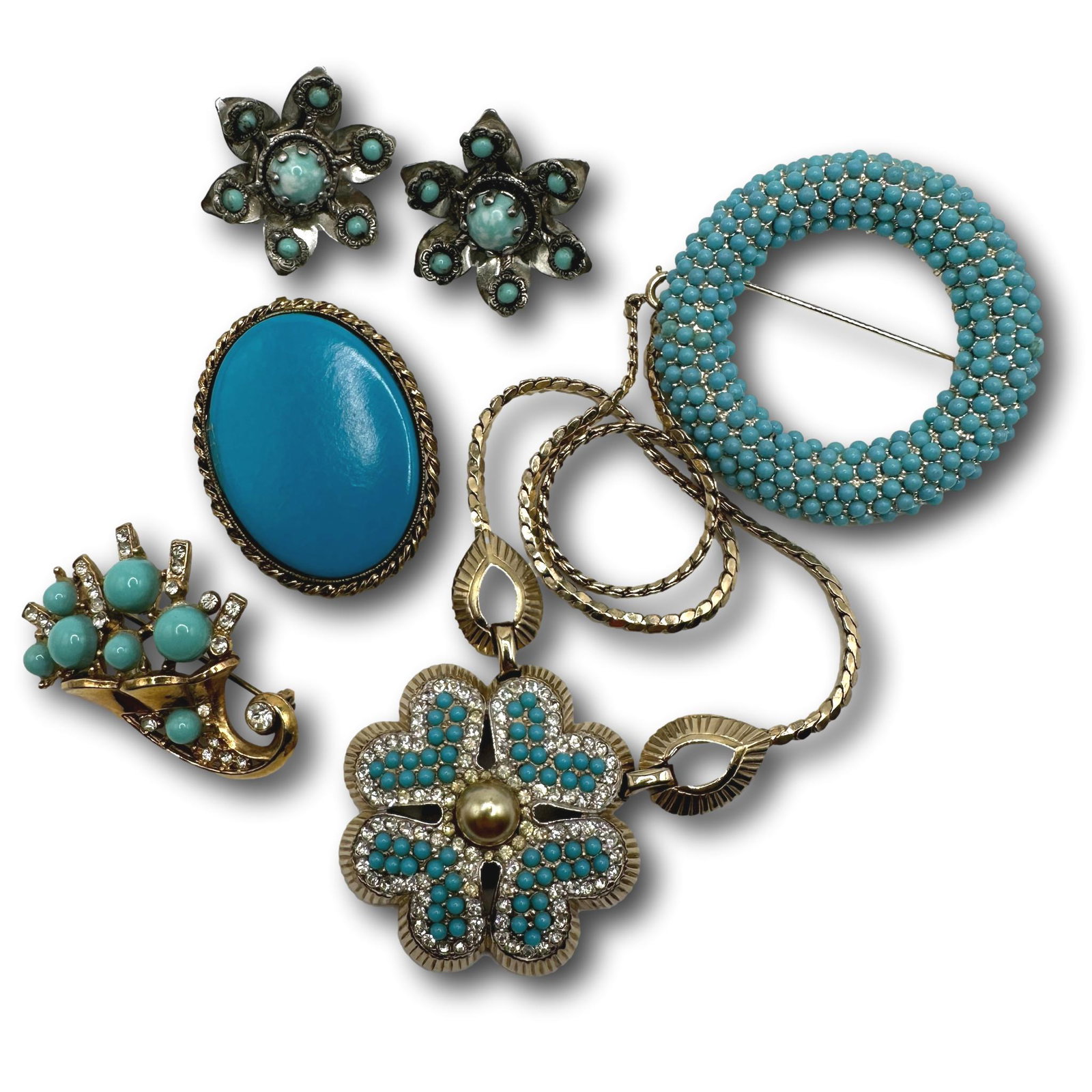 Vintage Turquoise-Look Costume Jewelry Collection: PICKUP AND SHIPPING Local pickup is available in Glenview, IL by appointment. The address will be provided on your invoice at checkout. In-House shipping is available for this lot at a flat rate via U