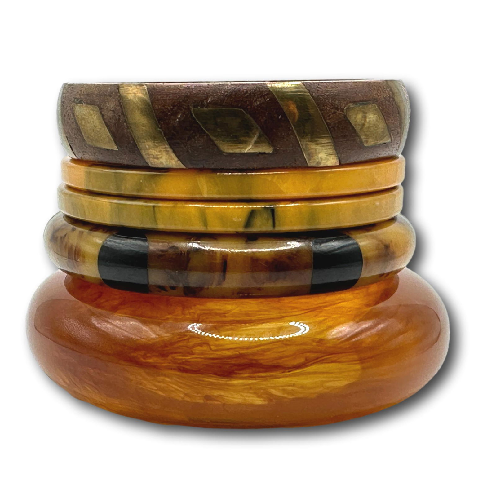 Bakelite & Other Bangle Bracelets: PICKUP AND SHIPPING Local pickup is available in Glenview, IL by appointment. The address will be provided on your invoice at checkout. In-House shipping is available for this lot at a flat rate via U