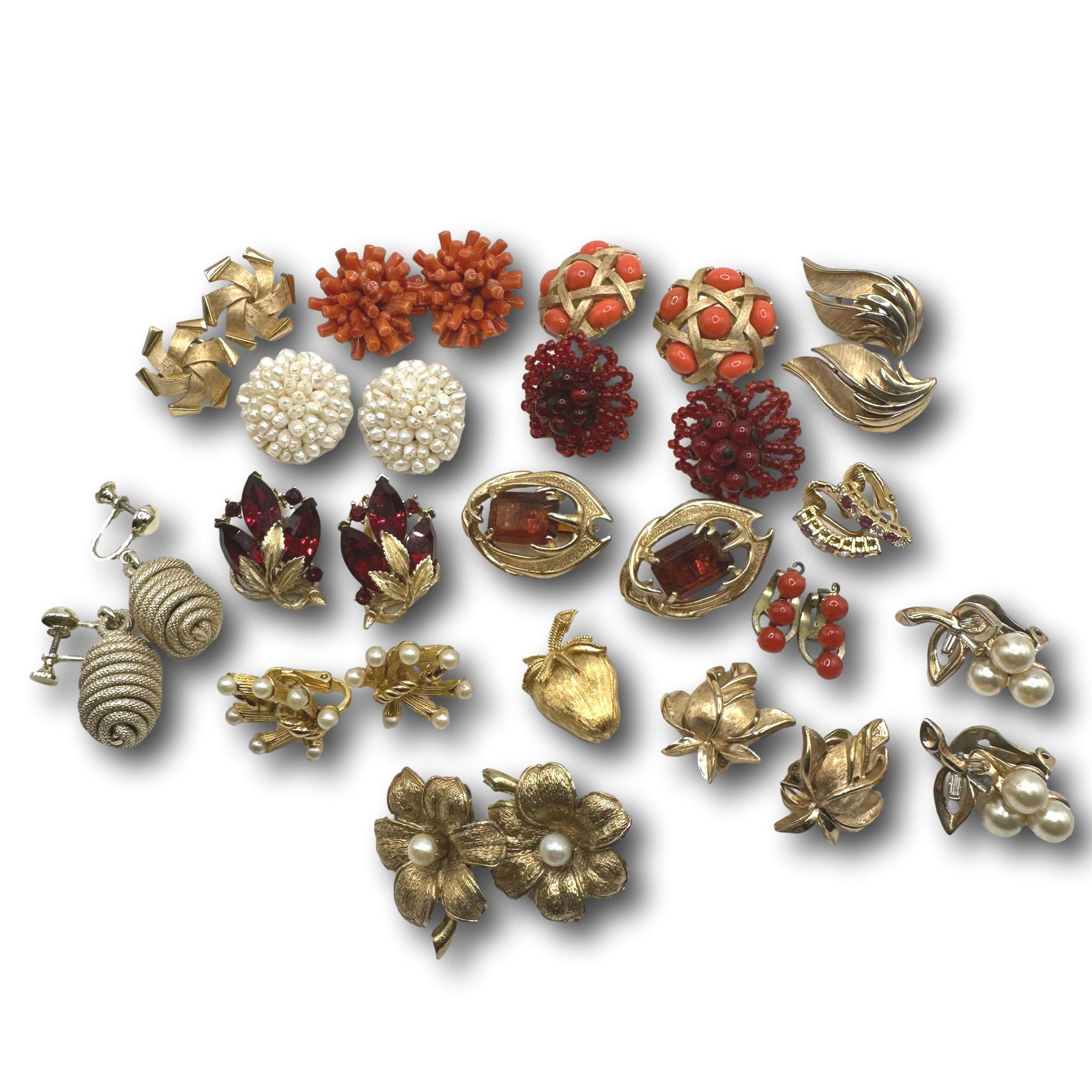 Great Lot of Vintage Earrings Including Trifari, Lisner, Coro & Others (1 of 16)