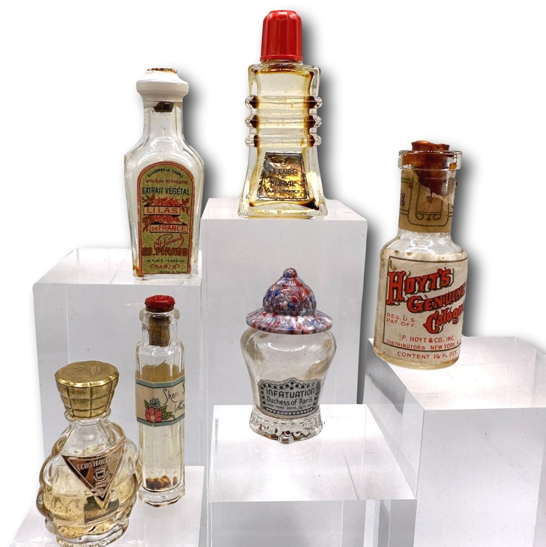 Collectible Antique and Vintage Perfume Bottles (1 of 8)