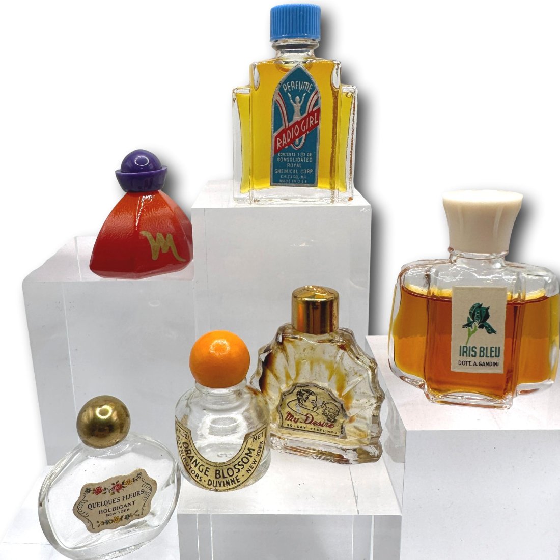Vintage Perfume Bottle Collection (1 of 6)