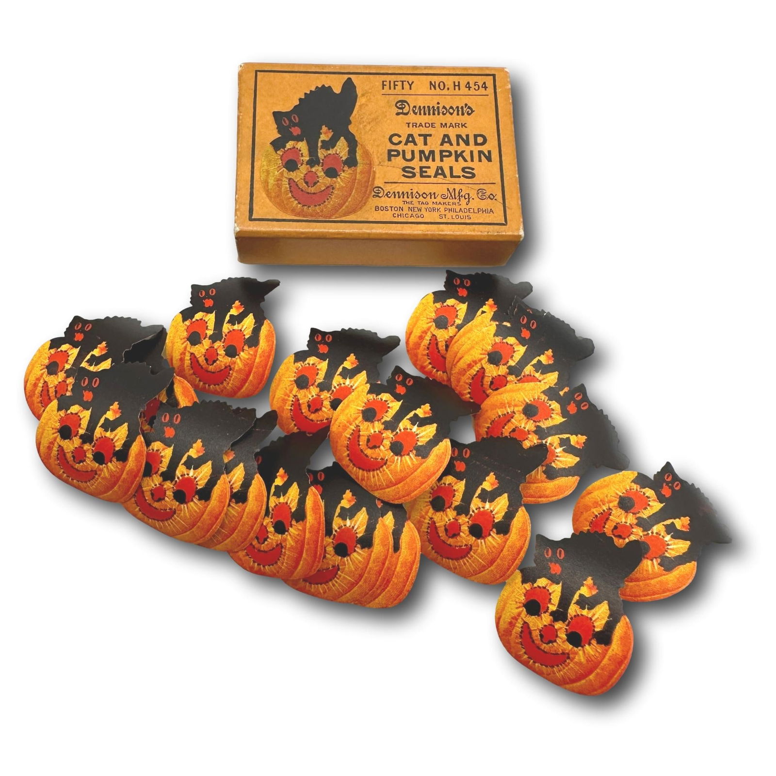 Vintage Dennison Scared Cat on Pumpkin Gummed Seals in Original Package (1 of 4)