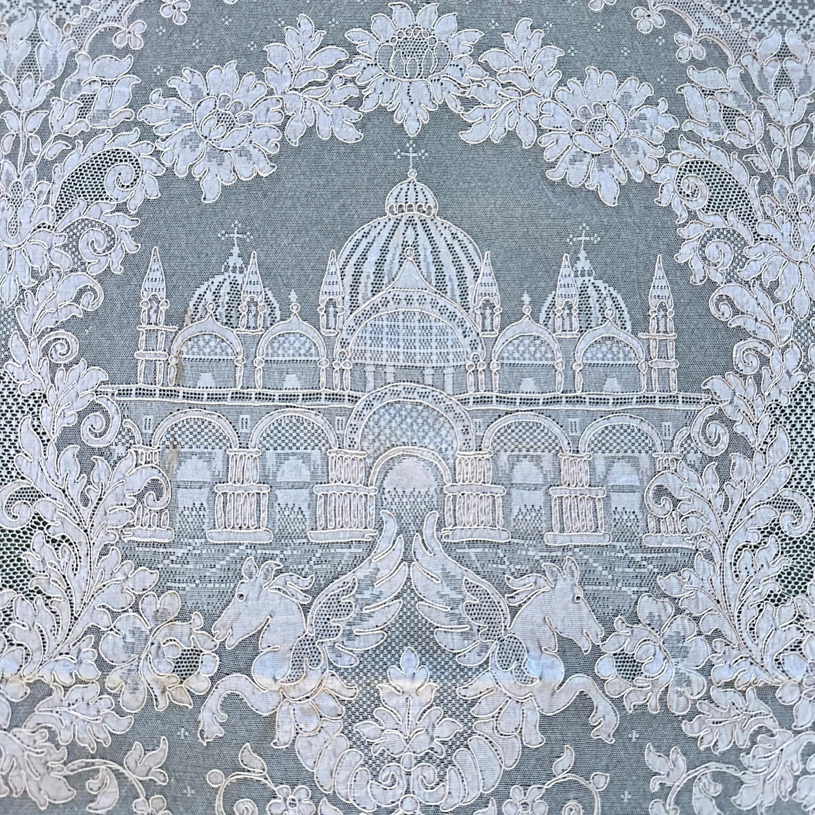 Vintage French Alencon Lace Venise Tablecloth & Napkins: Measures 116" x 62". No condition issues noted other than overall discoloration from age. Appears to have never been used. Refer to photos for additional condition information as they are a part of th