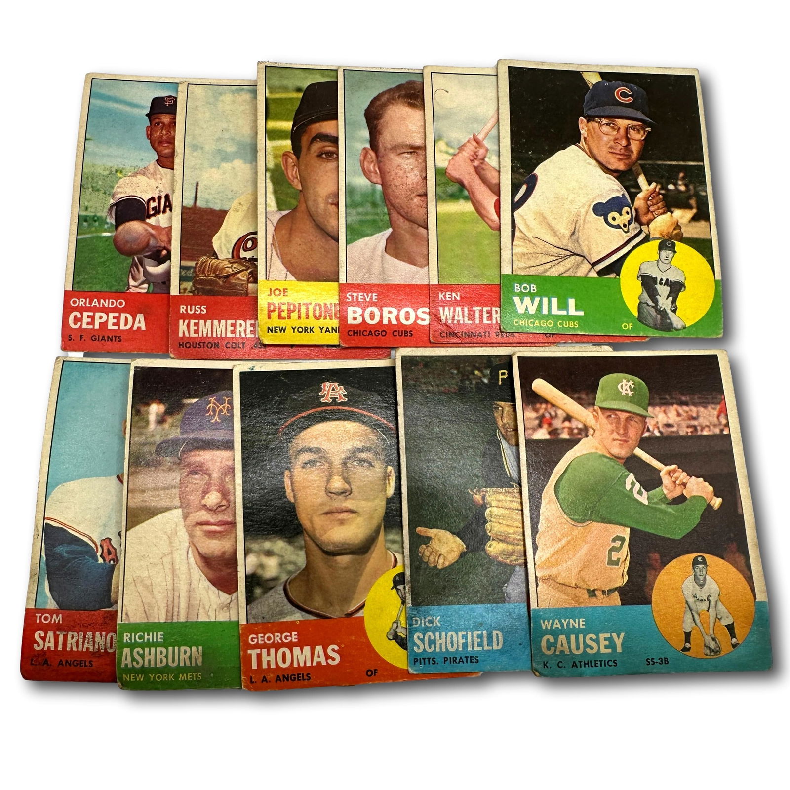 Assorted Vintage Baseball Trading Cards (1 of 7)