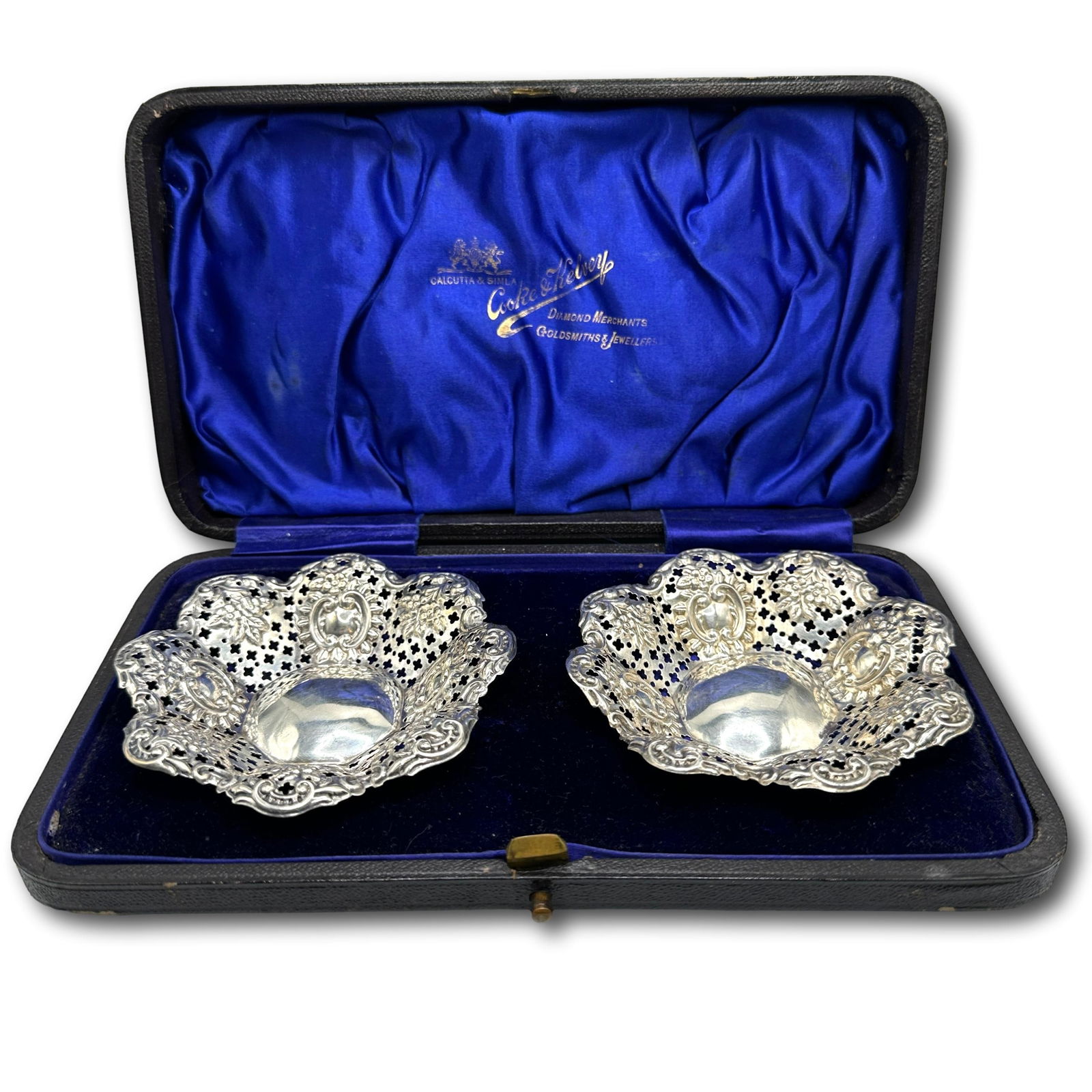 Boxed Set of Repousse Pierced Sterling Silver Bowls (1 of 7)