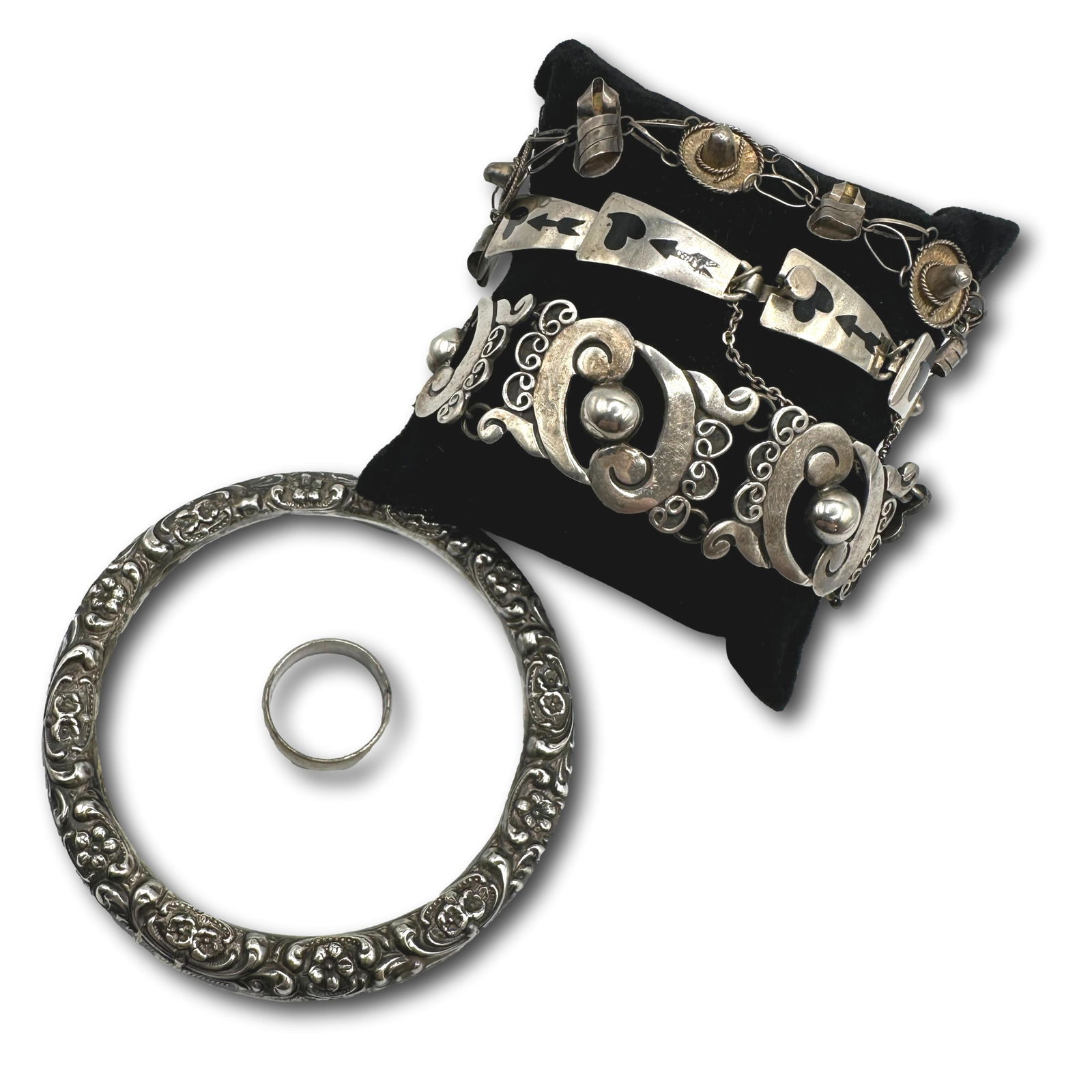 Lot of Vintage & Antique Sterling Silver Jewelry (1 of 19)