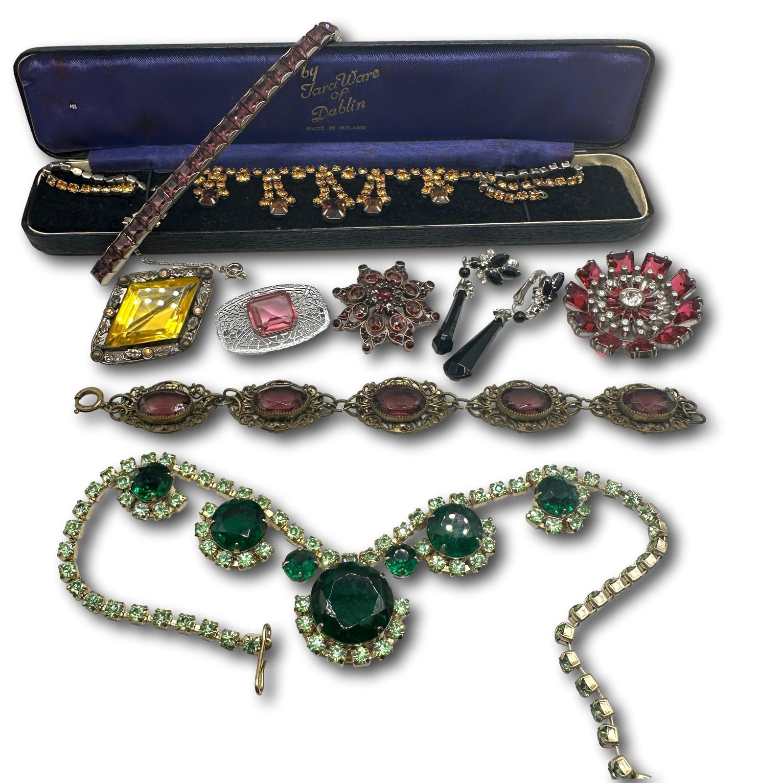 Assorted Vintage Costume Jewelry Brooches Bracelets & Necklace (1 of 18)