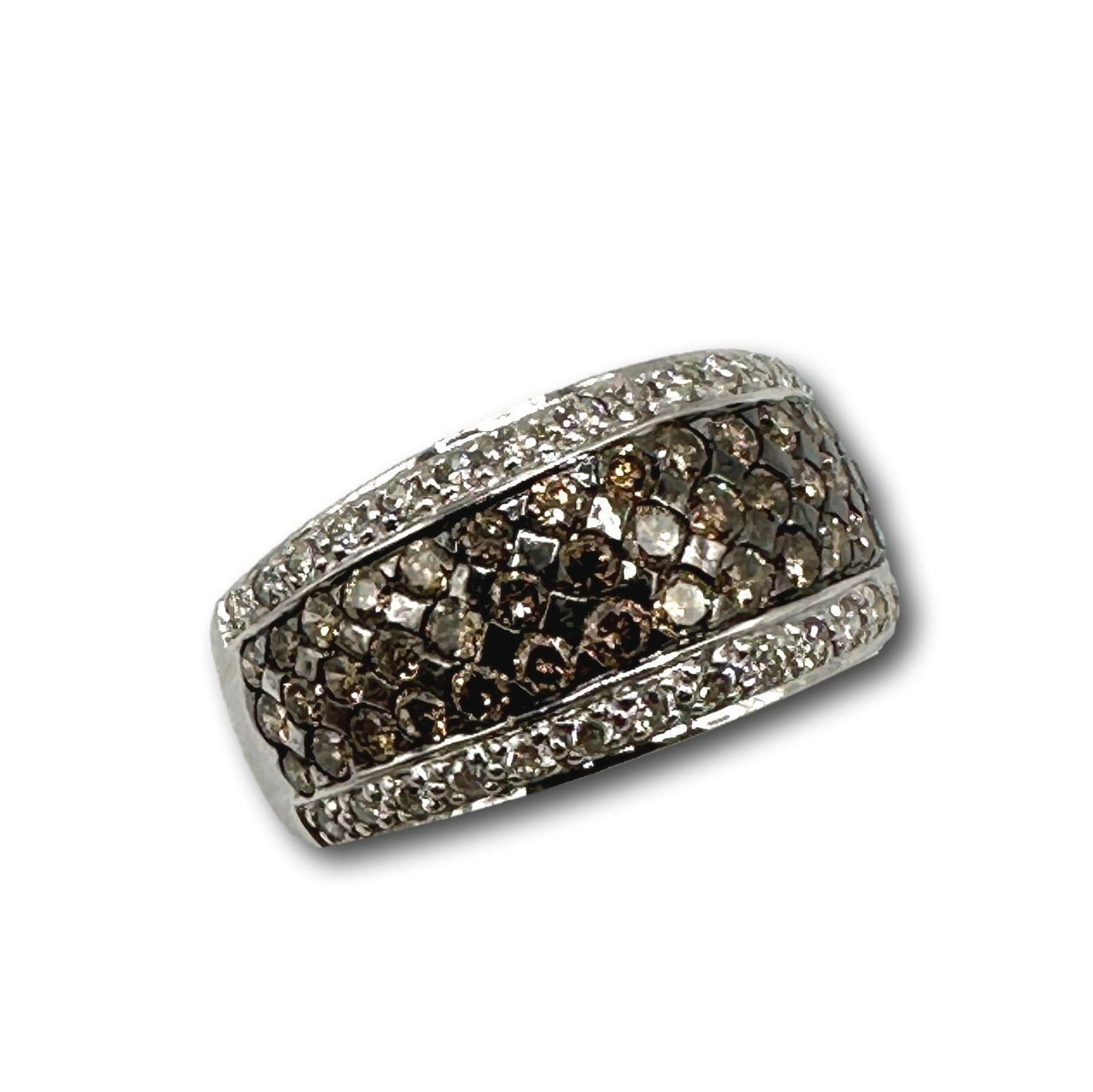 10K White Gold Levian Ring: Weighs 8 grams, size 7 1/4. Refer to photos for additional condition information as they are a part of the description. Please note lots may show signs of wear commensurate with age and use, and the l