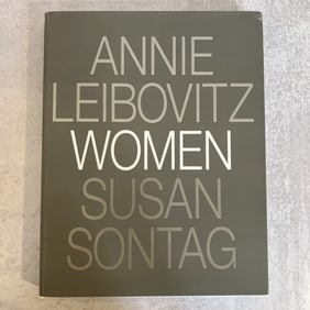 Annie Leibovitz - Women, Signed