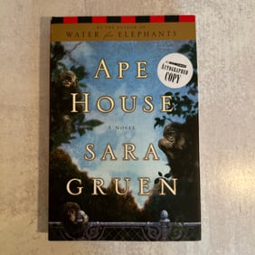 Sara Gruen, Ape House, Signed