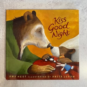 Amy Hest - Kiss Good Night - Signed