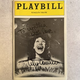 Lily Tomlin Autographed Playbill - In Search of Signs of Intelligent Life . . .