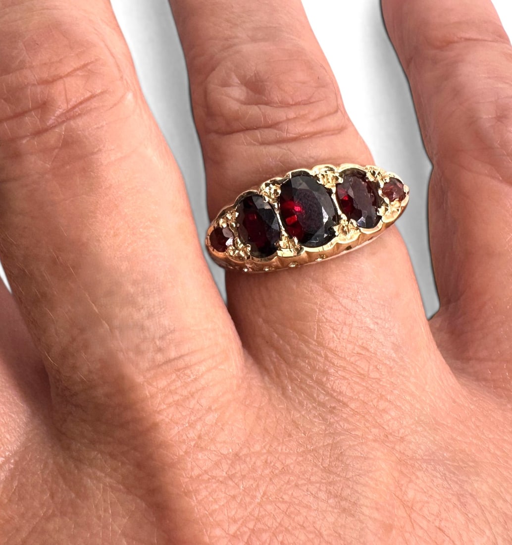 Antique 9K Gold Garnet Ring - 11