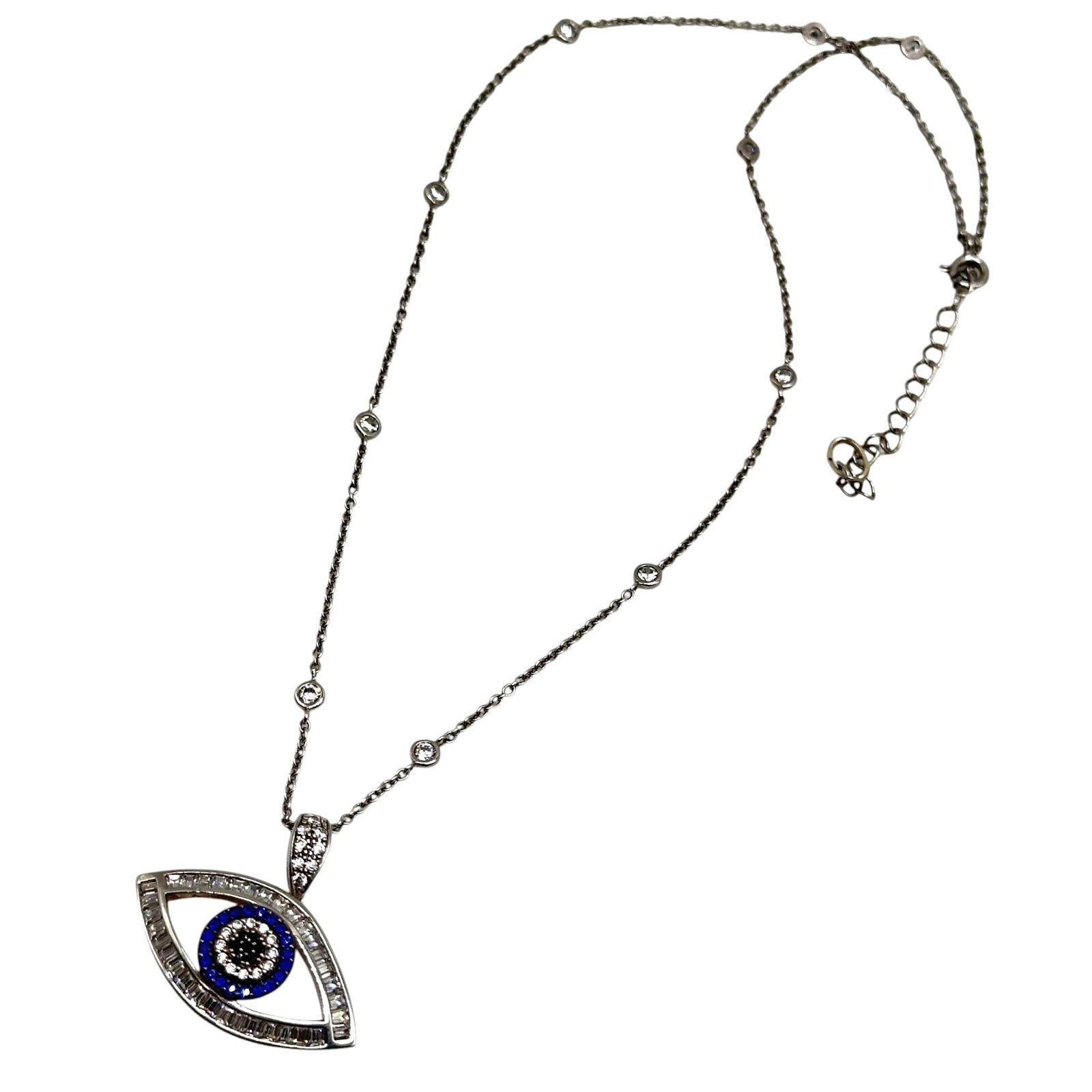 Sterling Silver Evil Eye Necklace: Refer to photos for additional condition information as they are a part of the description. Please note lots may show signs of wear commensurate with age and use, and the lack of a statement regarding
