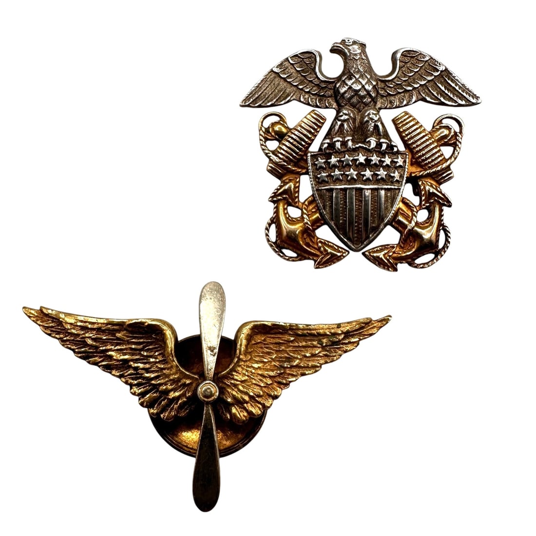 Pair of Vintage U.S. Military Insignia Pins ? Naval Aviator & Navy Officer Cap Device (1 of 6)