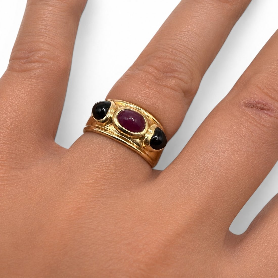 14K Gold Ruby and Onyx Ring - 7