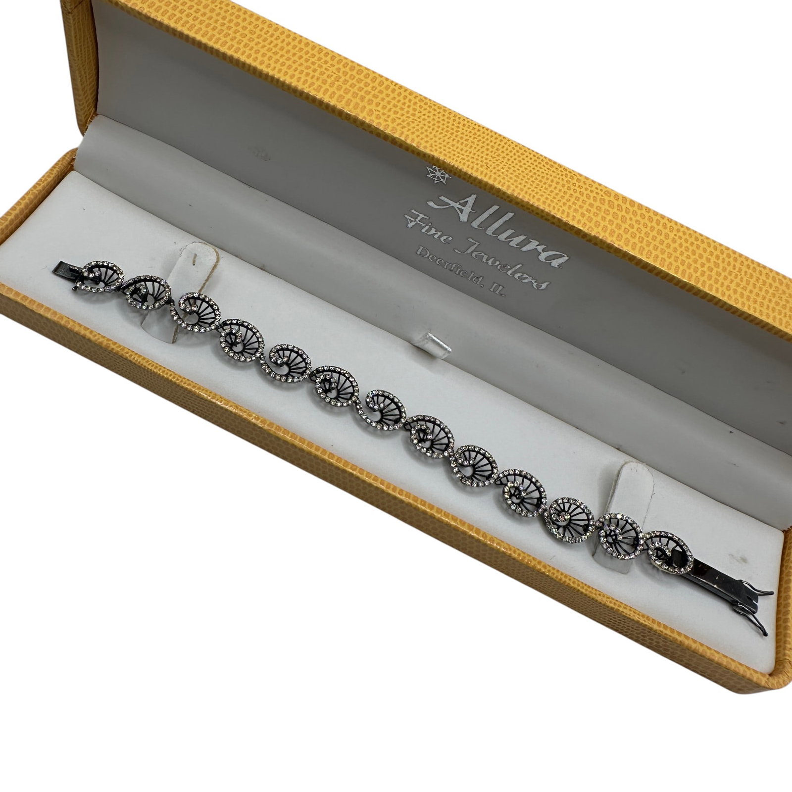 14K Gold Bracelet with Moissanite Stones: Measures 7" in length. Weighs 12.1 grams. Please review photos for more details as they are a part of the description. Item is being sold as found from an estate collection and may show signs of age, 