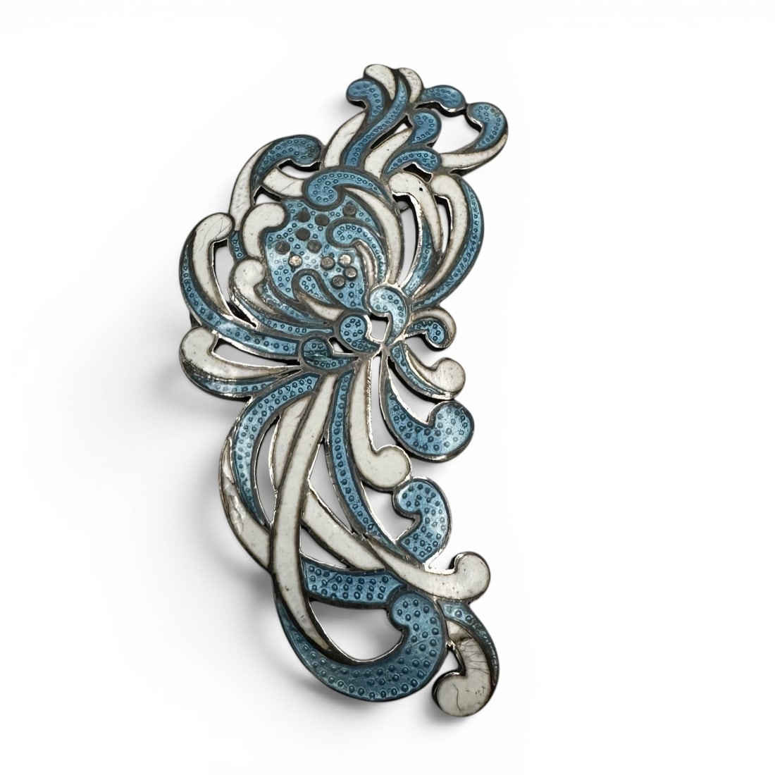 Margot de Taxco Mexico "Chrysanthemum" Enamel Brooch: A lovely brooch by iconic Mexican designer Margot van Voorhies Carr (Margo de Taxco). Several very small losses upon magnification mentioned for accuracy. Brooch measures approximately 2 3/4" tall. Pl