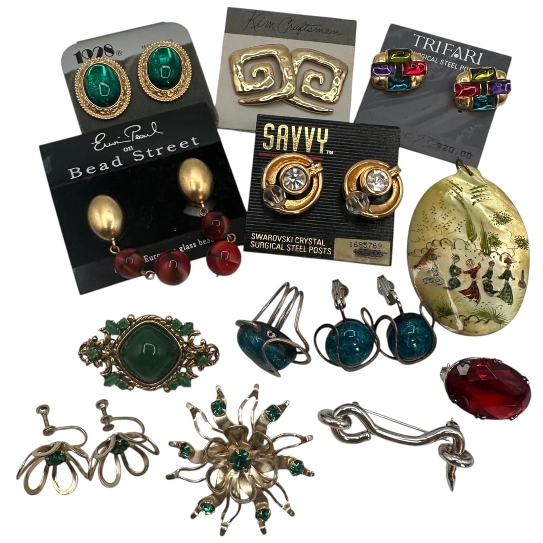 Lot of Vintage Earrings, Pins and Pendant