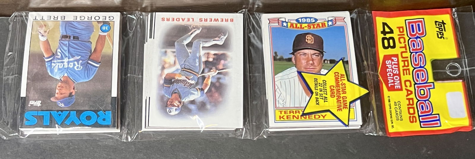 1986 Topps Baseball Rack Pack Unopened (1 of 2)