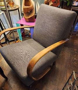 Classic Mid-Century 1950's Bentwood Chair by Jindrich Halabala: Classic Mid-Century 1950's Bentwood Armchair by Jindrich Halabala