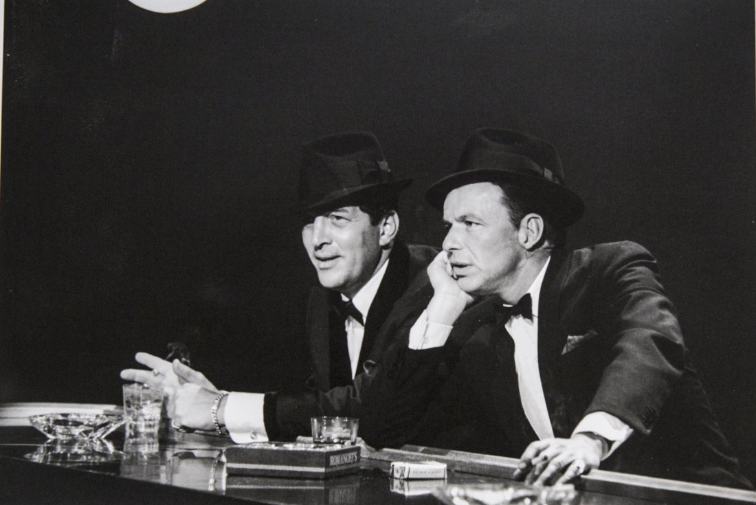 Bob Willoughby: Dean Martin and Frank Sinatra - Later print Redfern Agency - Size: 20x25 cm - Condition: Fine