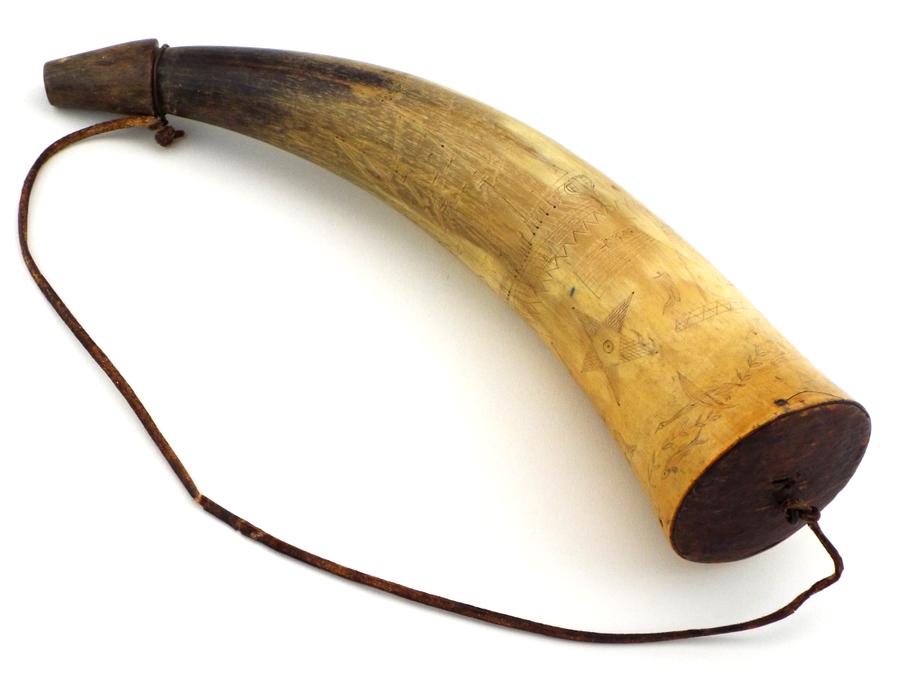 Antique American Revolution To Civil War Rare Id-Ed Scrimshaw Powder Horn Flask: Antique American Revolution To Civil War Rare Id-Ed Scrimshaw Powder Horn Flask. Full Length 12 inch