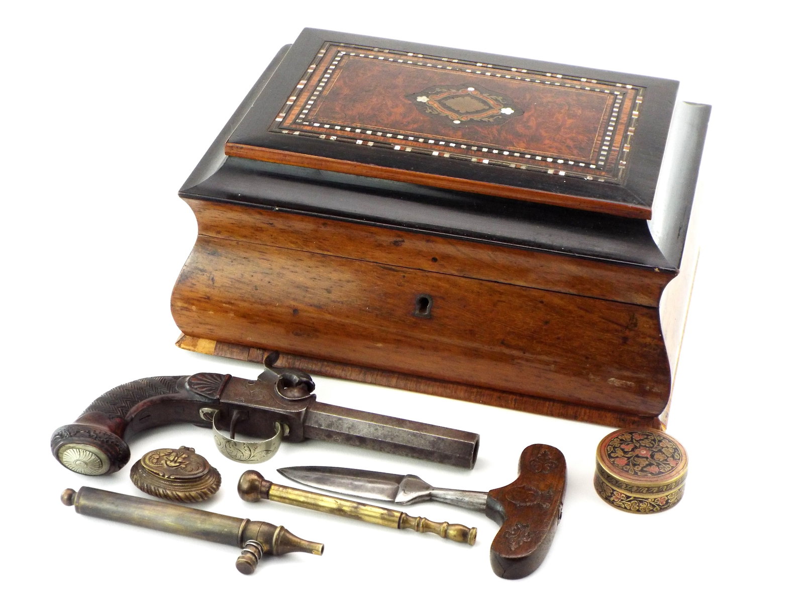 Beautiful French Boulle Case Large Caliber Percussion Pistol Walnut Handle Push Dagger With A Family: Beautiful French Boulle Case, Very Intricate Inlays, Case Houses An Ornate Large Caliber Percussion Pistol,, Very Tight Action. Walnut Handle Push Dagger With A Family Crest Pressed At Top, Blade Is M