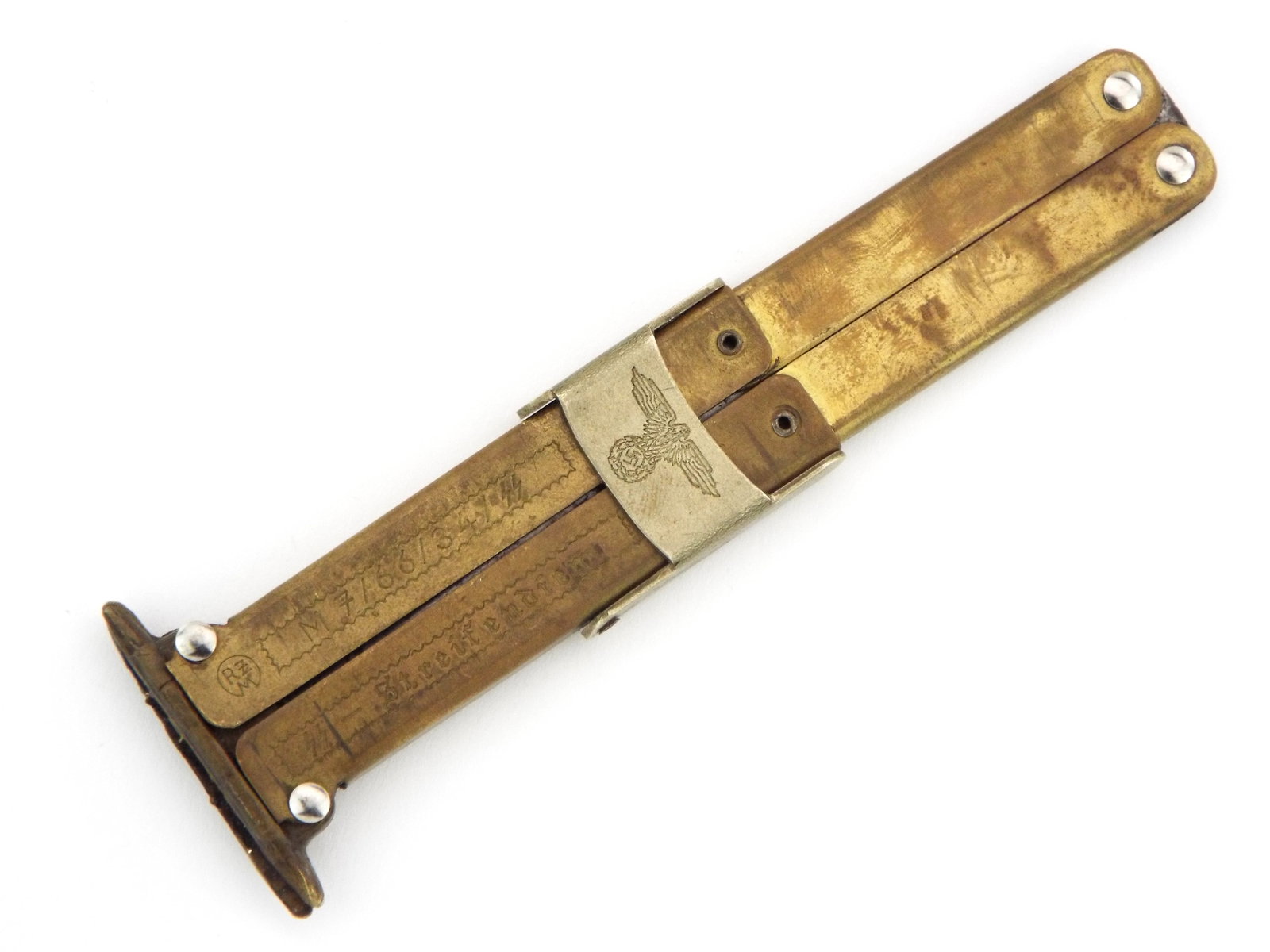 Scarce German WWII  SS Gravity Knife (1 of 20)