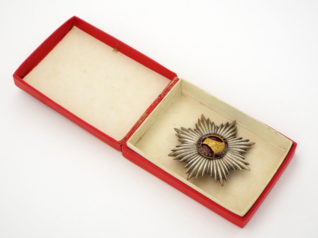 Antique Imperial Russian, Georgian Order Of Queen Tamara Breast Star In A Box (1 of 7)