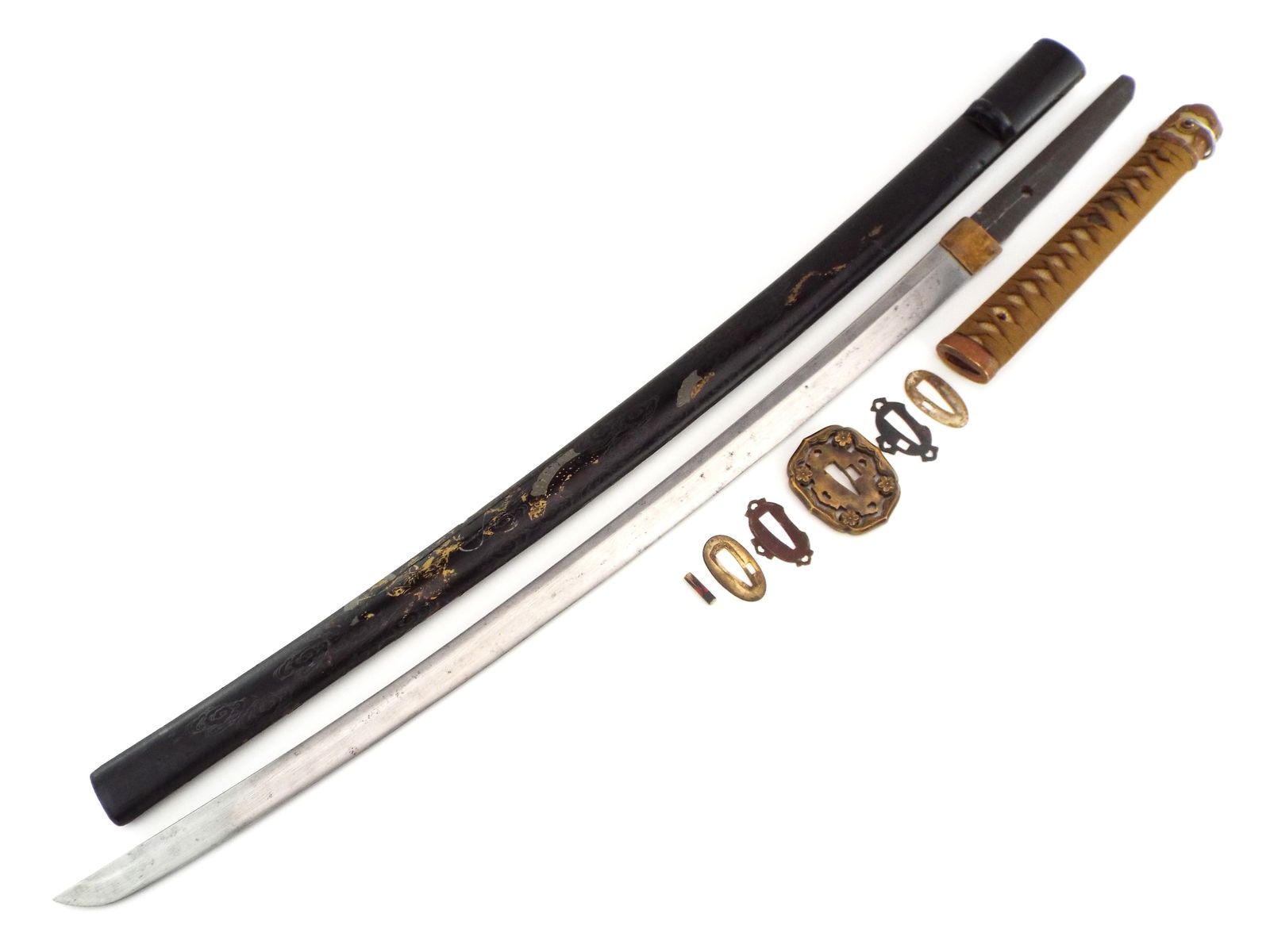 Signed IJA Type 98 Showato.: This WWII Imperial Japanese Army Officer's Type 98 Shin Gunto Has A Blade Length Of 25 Inches, Although Out Of Polish, A Wide, Straight, Temper Line Can Be Seen When Examined Closely. The Tang Is Sign