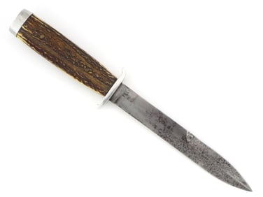 Very rare American WWII private purchase M3 fighting knife.