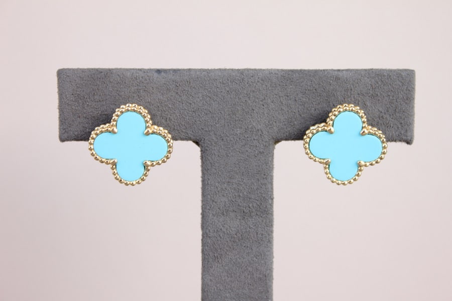 Van Cleef & Arpels Pre-Owned Estate VintageTurquoise 18K Yellow Gold Vintage Alhambra 2 Motif (1 of 20)