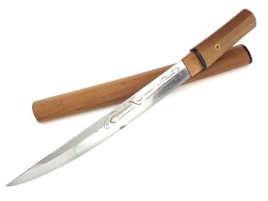 Large Japanese EDO era Shobu Zukuri Samurai Tanto with Horimono