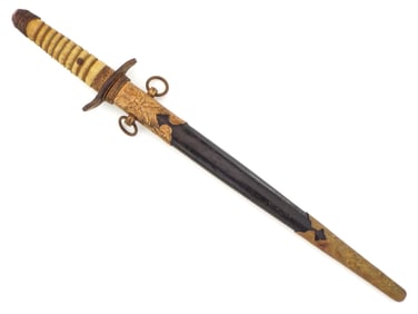 Japanese Late WWII Navy M1883 Officers Dirk Naval Dagger